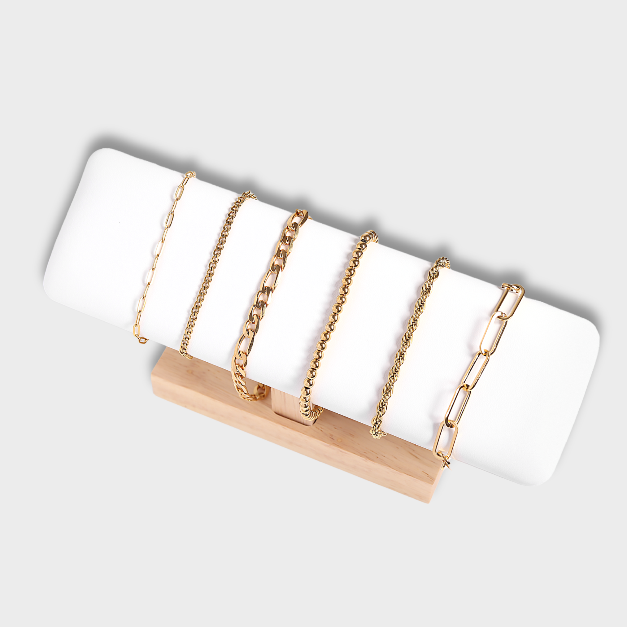 18K Gold Figaro Chain Bracelet / Anklet
