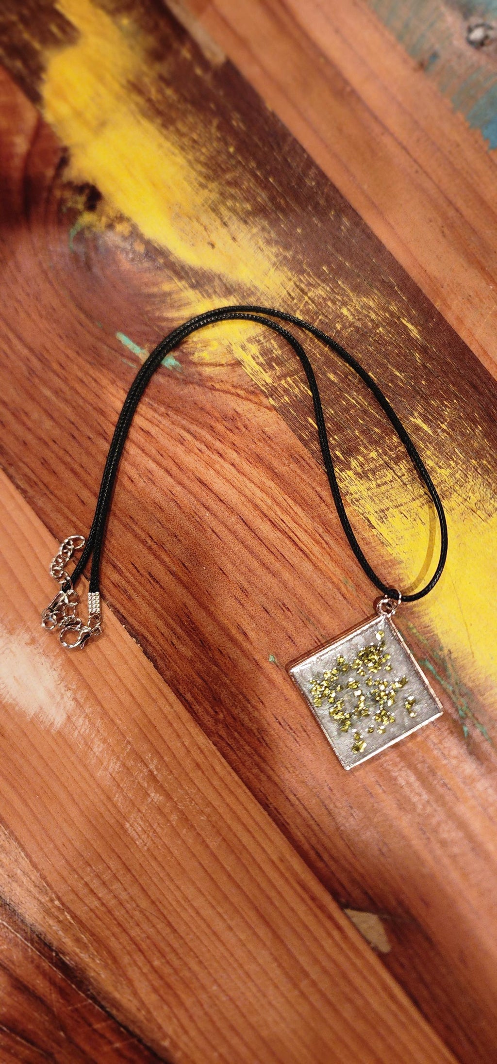 Green Crushed Glass Pendant Necklace