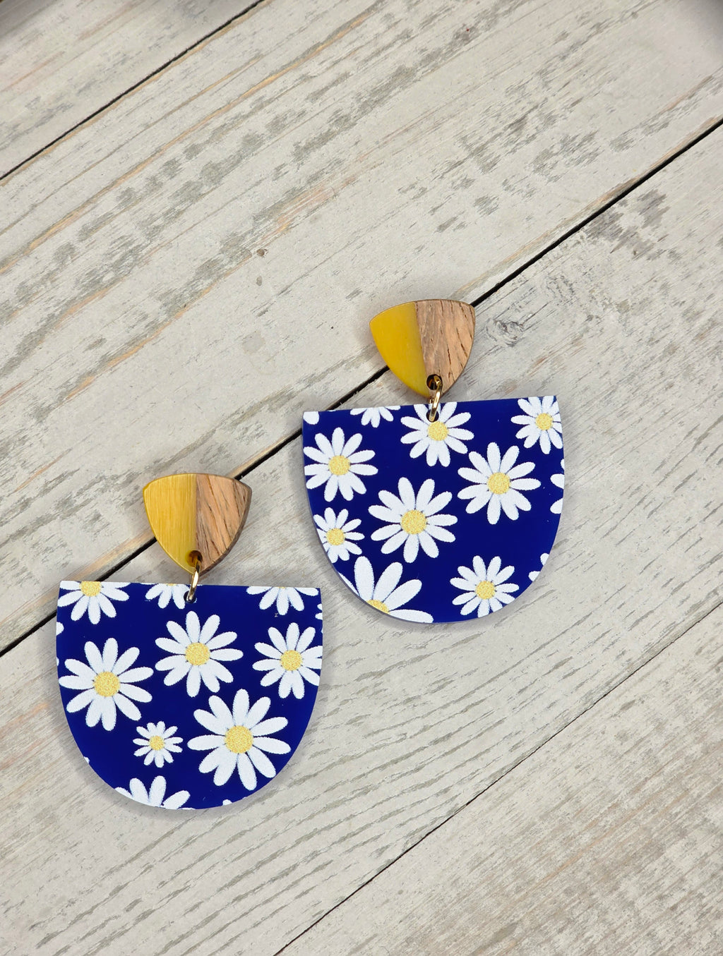 Daisy Acrylic & Wood Dangle Earrings